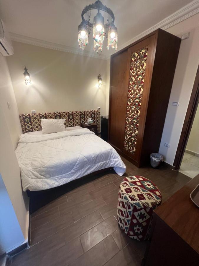 Bedouin Pyramids View Hotel Kafrat al Jabal Ngoại thất bức ảnh