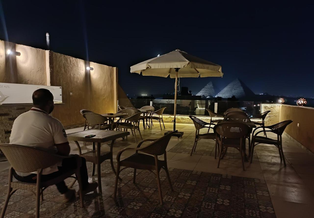 Bedouin Pyramids View Hotel Kafrat al Jabal Ngoại thất bức ảnh