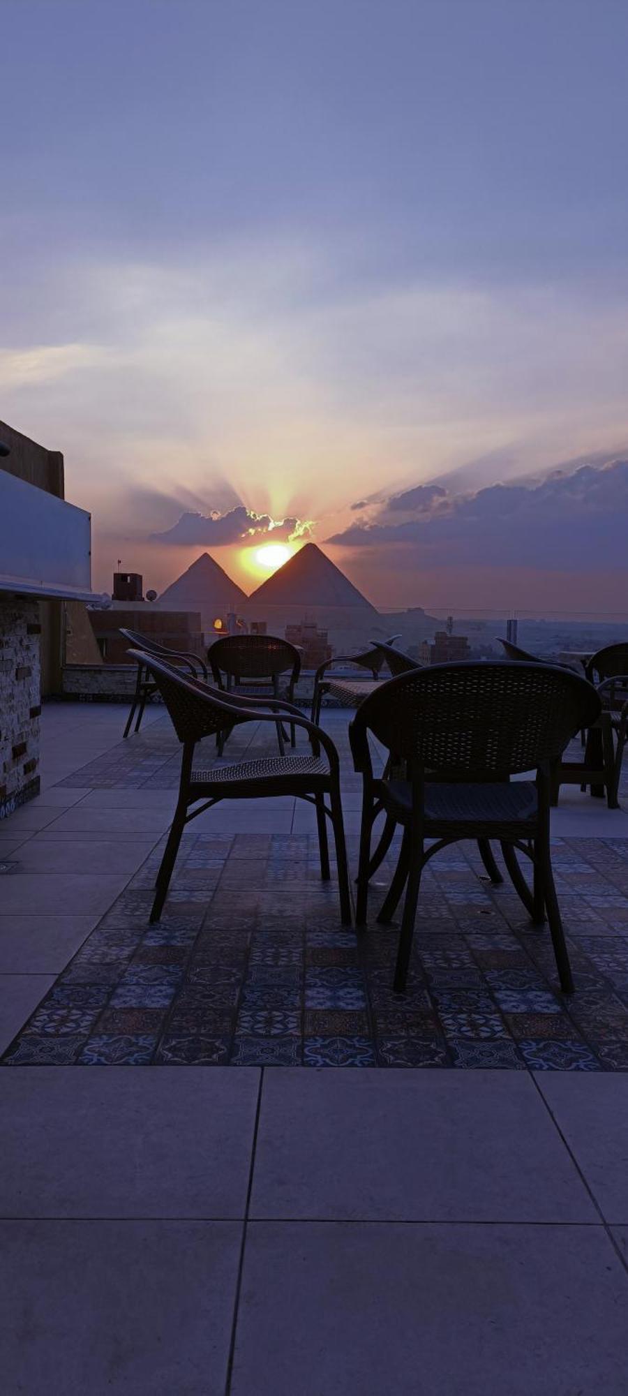 Bedouin Pyramids View Hotel Kafrat al Jabal Ngoại thất bức ảnh